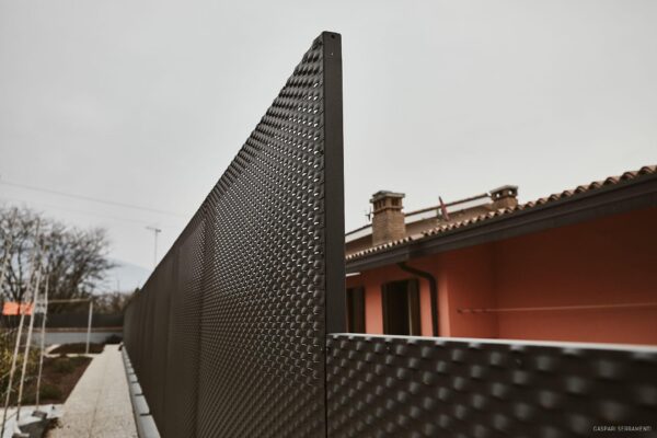 parapetti in lamiera stirata